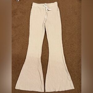 American Eagle Outfitters Beige Waffle Knit Pants with Pockets